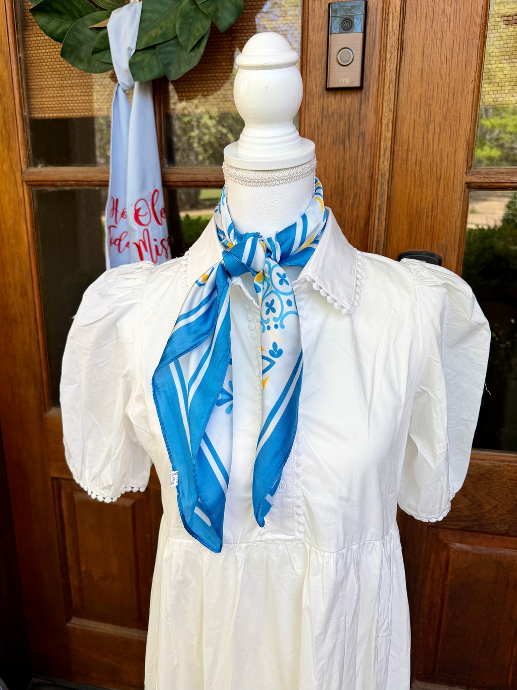 Daisy Scarf